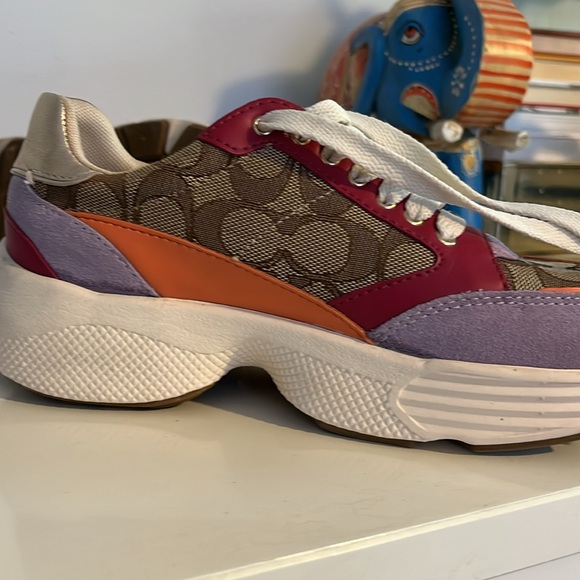 Coach colorful sneakers. - Picture 4 of 14